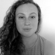 Profile : Corinna Howland